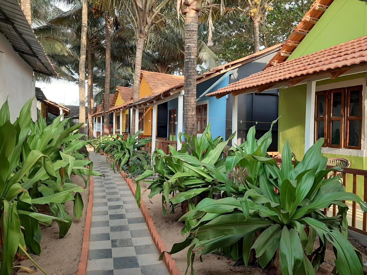 Om Shanti Beach Stay Patnem Patnem Beach Екстер'єр фото